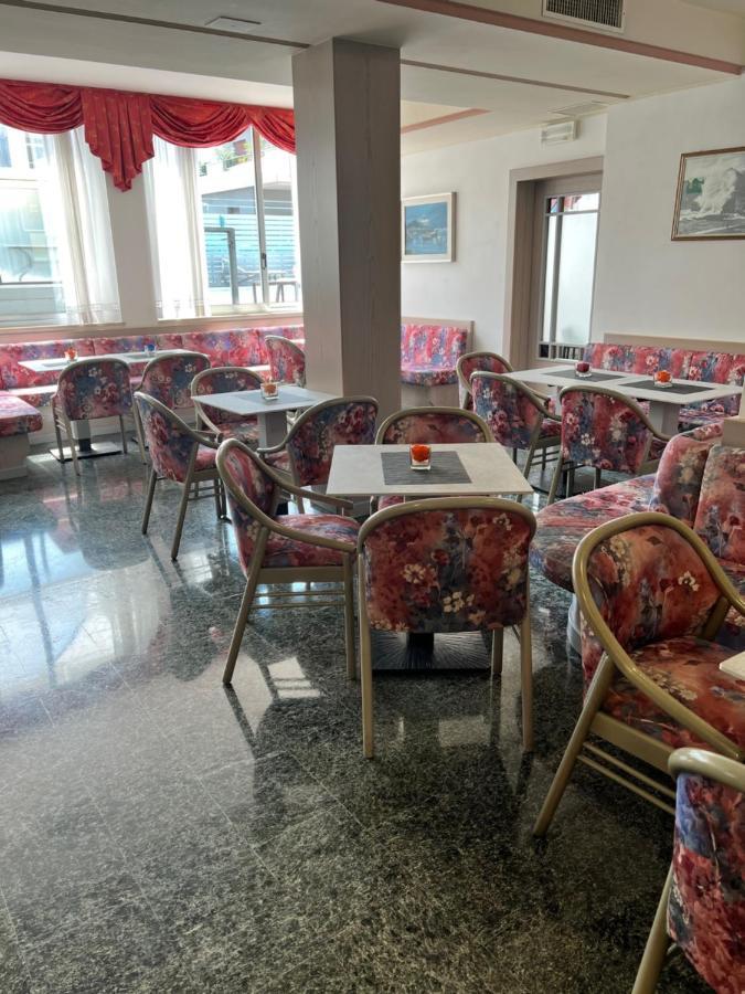Hotel Miorelli Torbole Sul Garda ภายนอก รูปภาพ